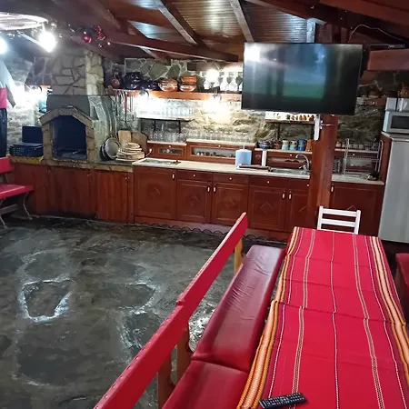 там край реката Къща за гости *