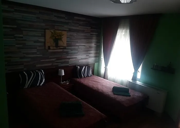 там край реката Къща за гости *