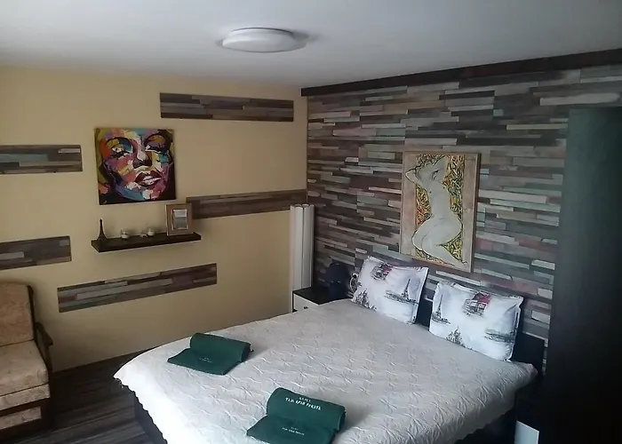 там край реката Slivek