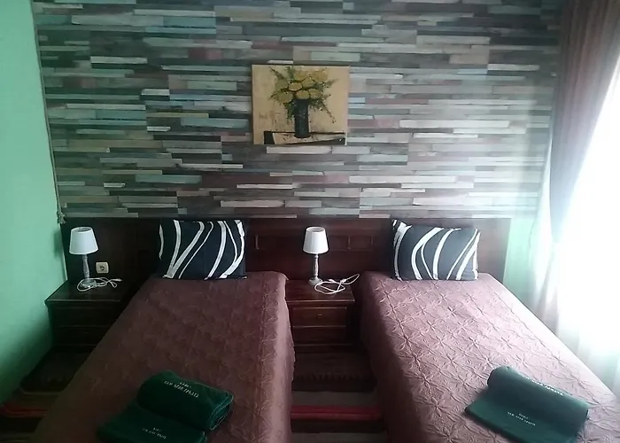 там край реката